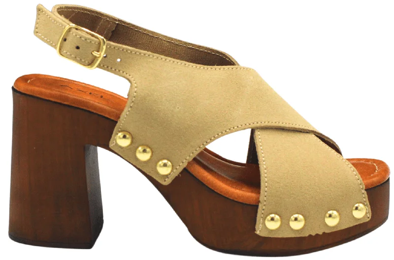 8513 Clog Sandal