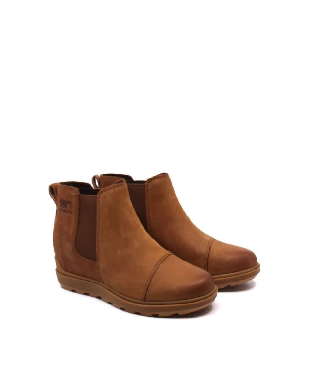 Evie Ii Wedge Chelsea Boot In Taffy/gum