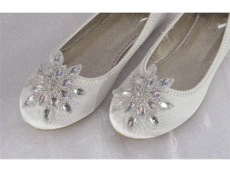 Bridal Custom Ivory Flat Shoes/ Satin Wedding Shoes/ Wedding Flats/ Embellished Wedding Shoes.