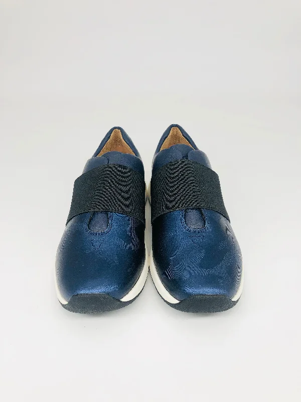 Cosmic Navy Tennis Shoe