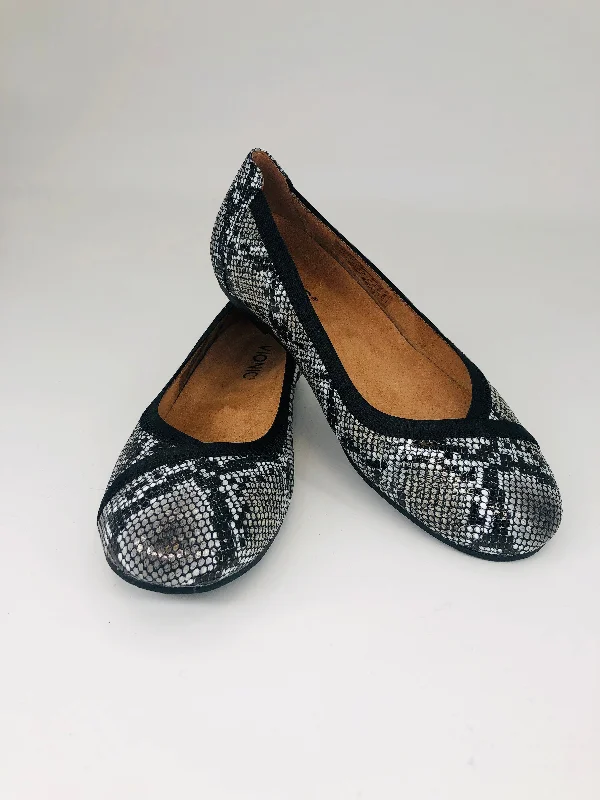 Grey/Black Snake Print Ballet Flat