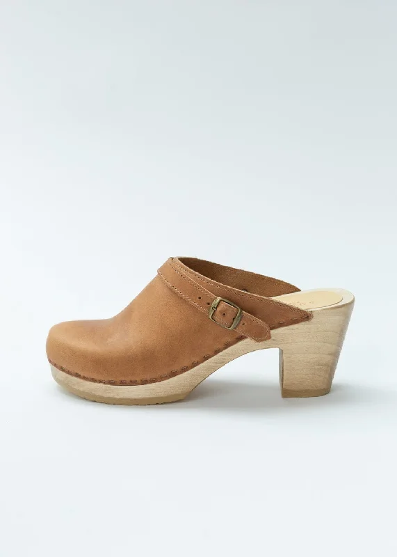 High Heel Clogs – Tan Leather