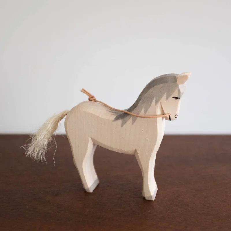 Ostheimer White Horse Toy- HAS NO REINS