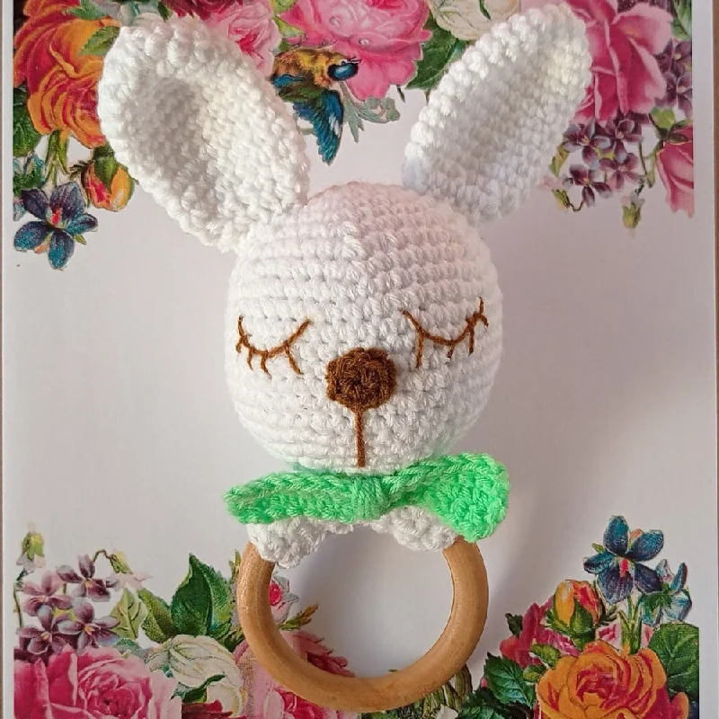 Bunny with Bow Wooden Crochet Teether (White & Green)